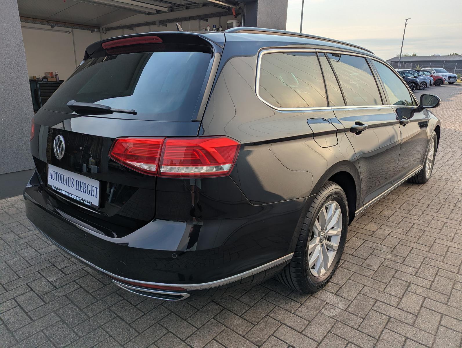 Volkswagen Passat Variant 2.0 TDI DSG Comfortline