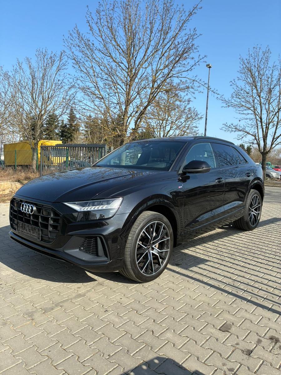 Audi Q8 50 TDI quattro S line Pano//360cam//Headup//
