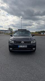 Volkswagen VW Tiguan R-Line (nahezu Vollausstattung) 190PS - Volkswagen Tiguan: Vollausstattung