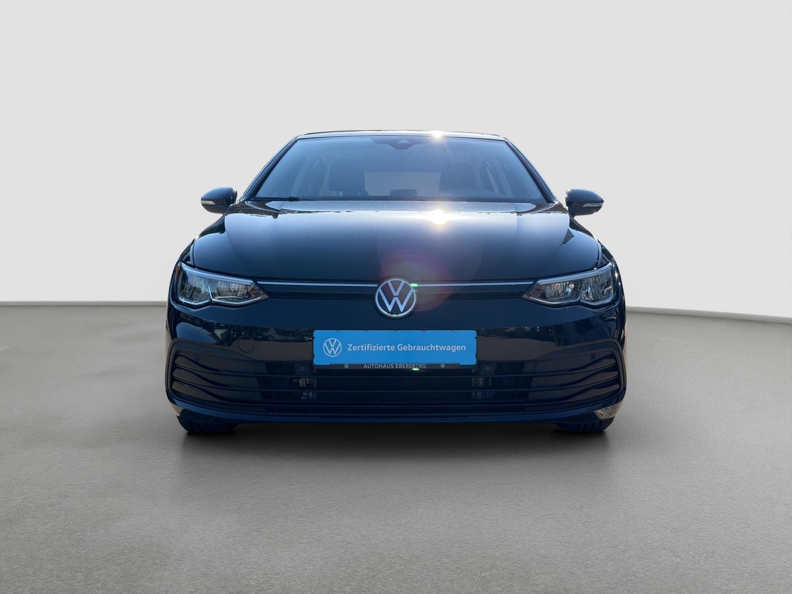 Volkswagen Golf VIII Life 1.5 TSI Pano Winter LED Virtual, миниатюра 3