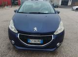 Peugeot 208 1.4 HDi 68 CV 5 porte Access - Peugeot 208 Access mit Diesel-Antrieb