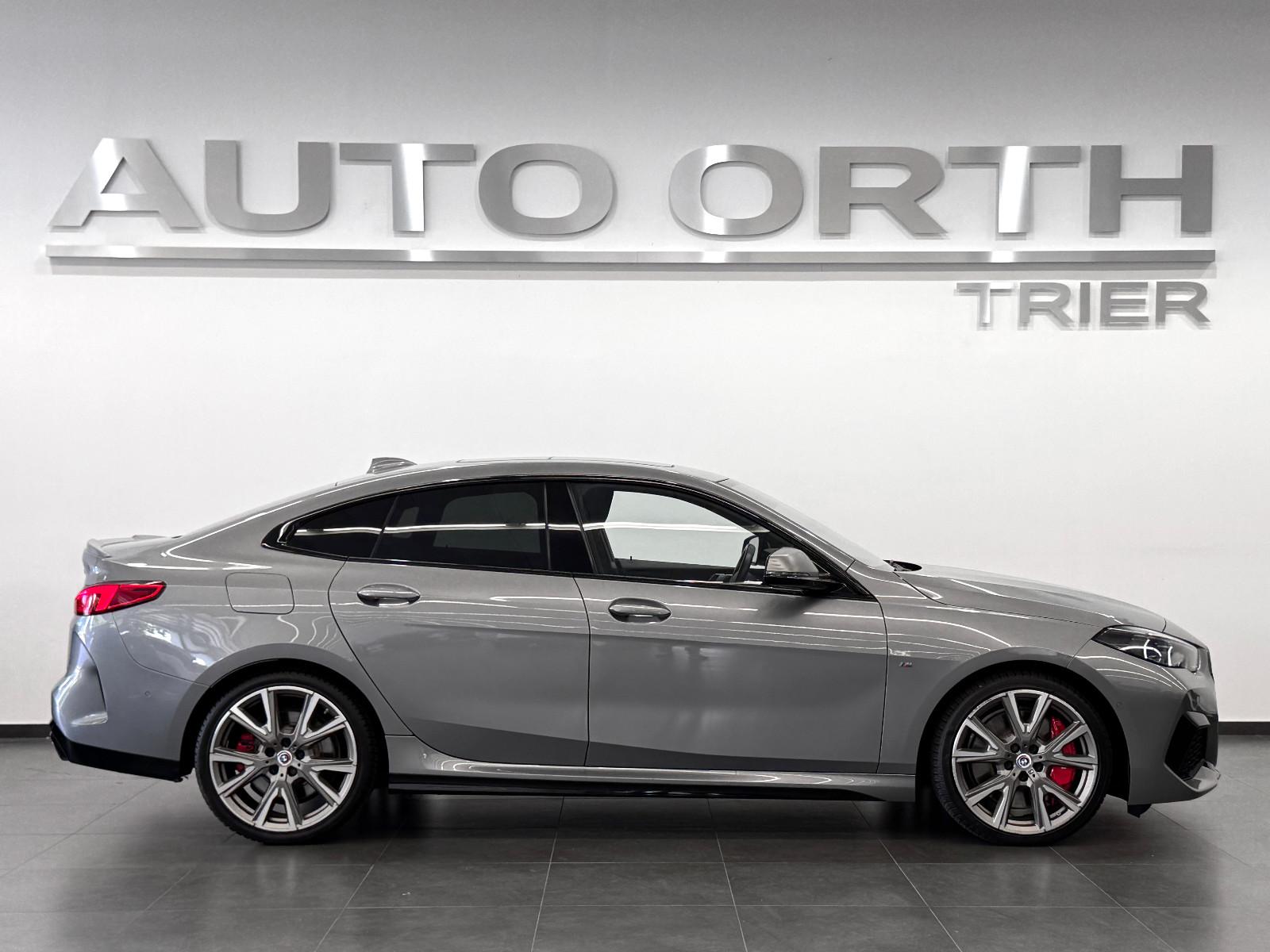 BMW M235i xDrive Gran Coupé M-SPORT-PRO PANO HUD ACC