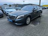 Mercedes-Benz S 500 4Matic/CHAUFFEUR/LUFTFEDERUNG/PANO/LEDER/ - : Limousine, Chauffeur