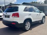 Kia Sorento 2.2 CRDi 4WD Autom.+Navi+Panor.+Leder - Kia Sorento aus 2011 mit Diesel-Antrieb