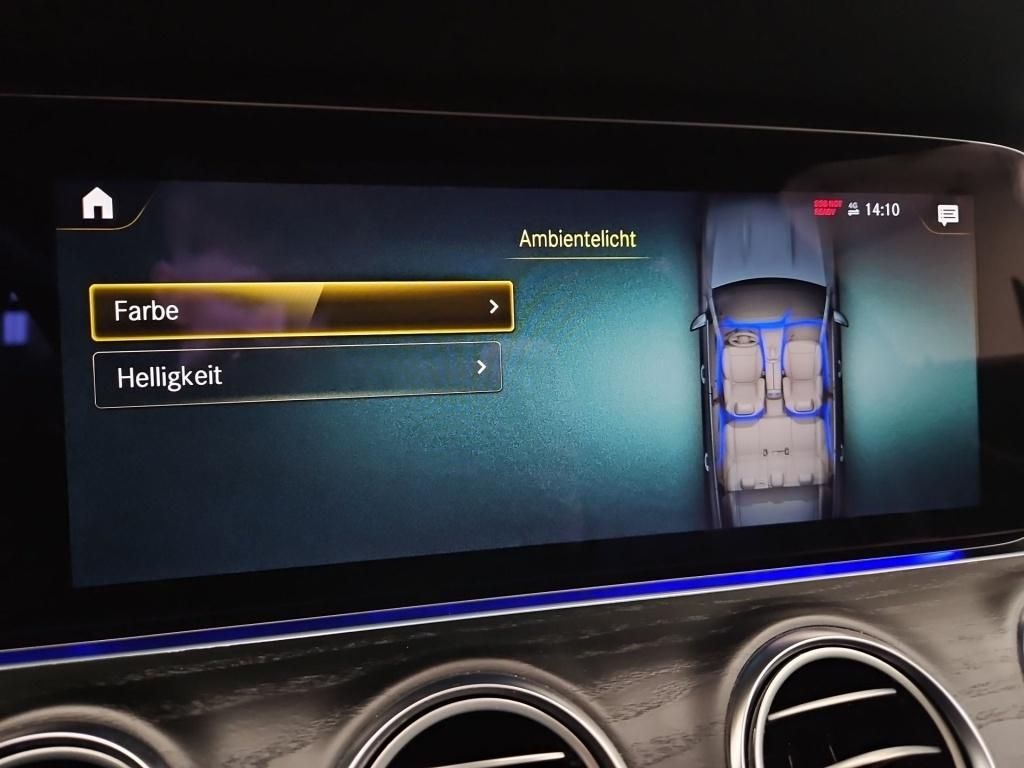 Fahrzeugabbildung Mercedes-Benz E 300 de T 4M AMG AHK Pano Night 360° Sitzklima
