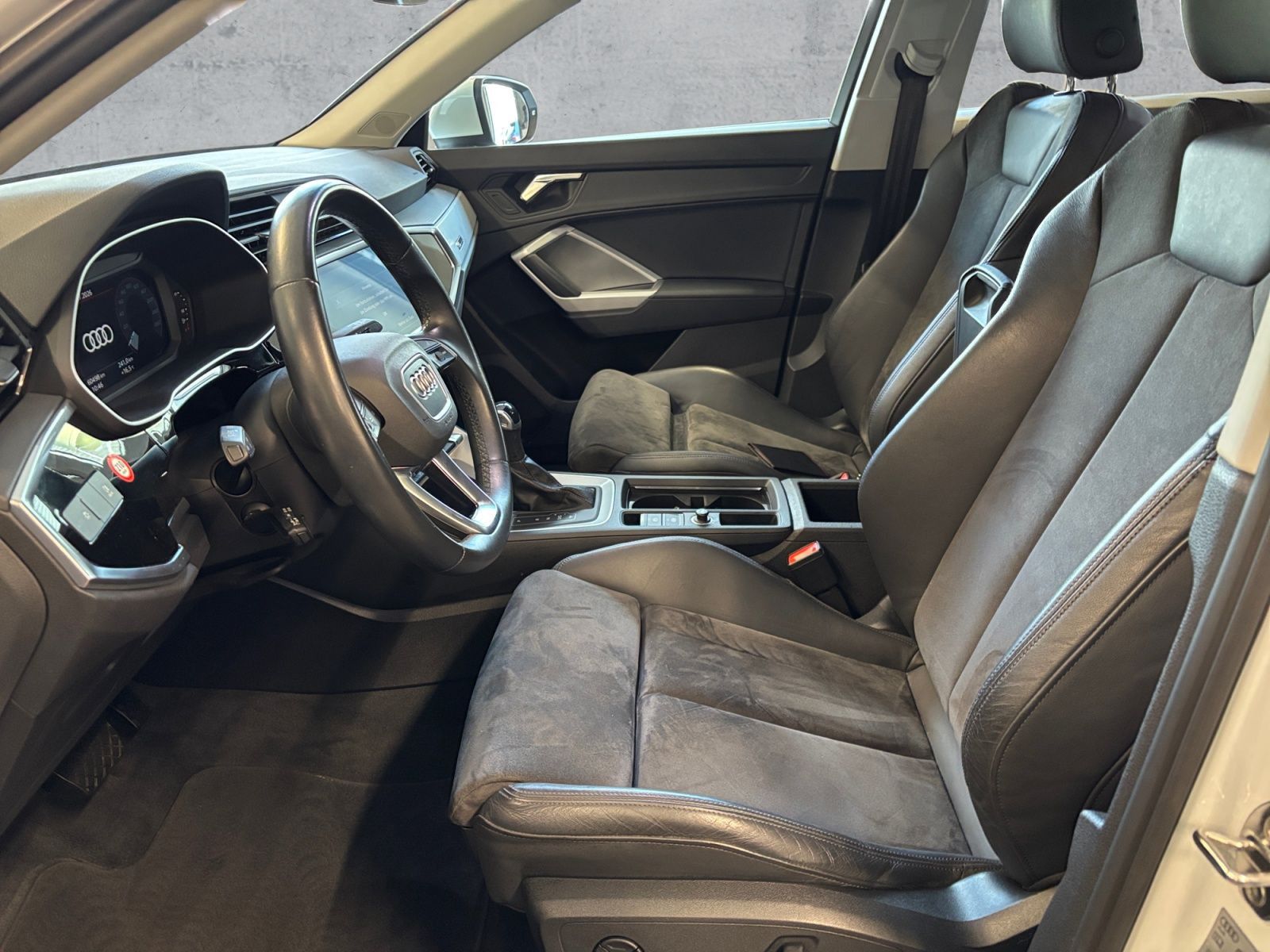 Audi Q3 - Bild 12