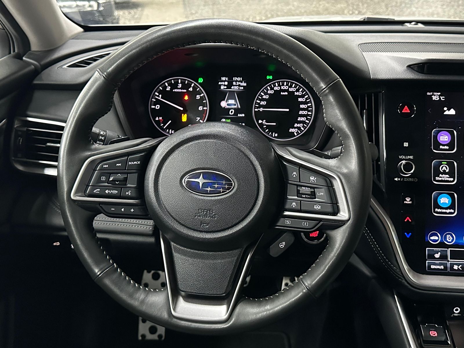 Fahrzeugabbildung Subaru Outback 2.5i Platinum EyeSight LED LEDER PANO TO