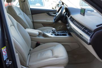 Audi Q7 - 8