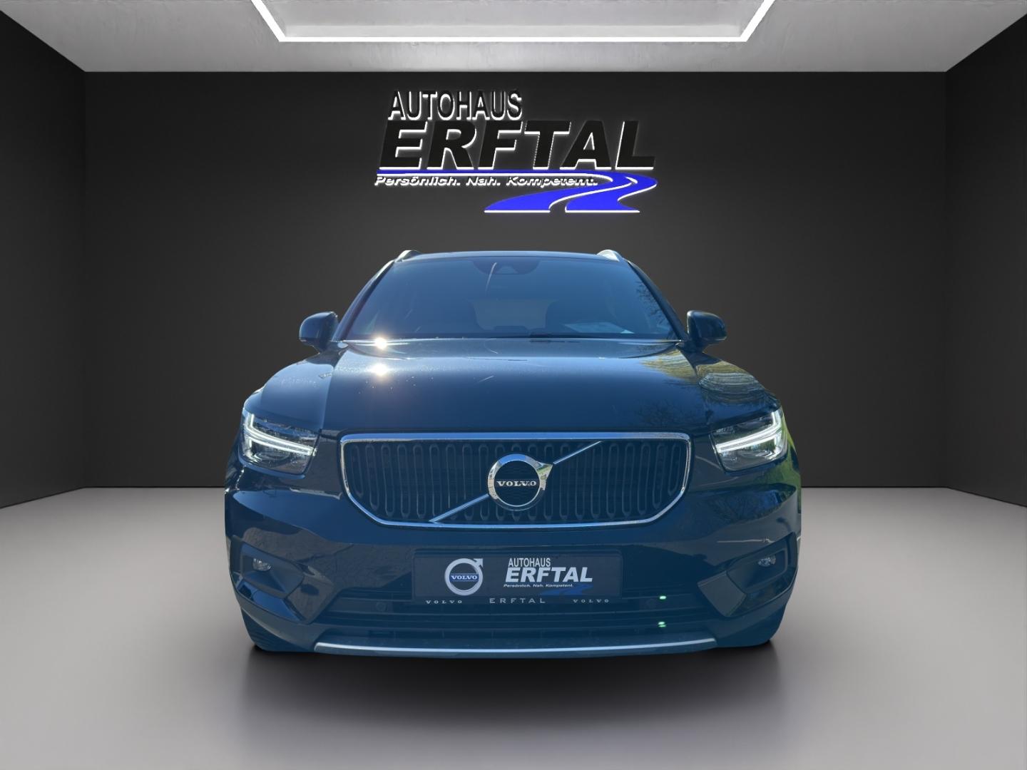 Volvo XC40 T3 Momentum Pro 2WD Navi Digitales Cockpit 