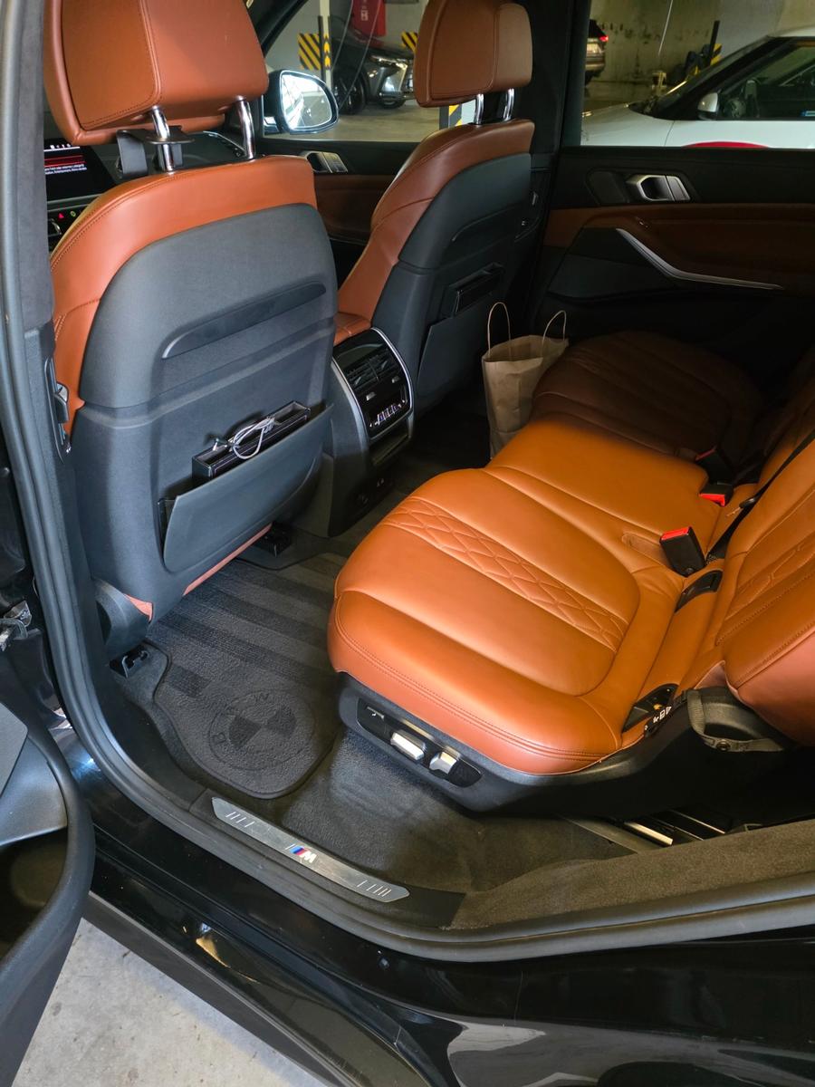 BMW X7 M50 M50d 7 Sitze