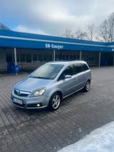 Opel Zafira 1.9 CTDI 6 Gang / 7 Sitzer - Opel Zafira aus 2006 mit Diesel-Antrieb