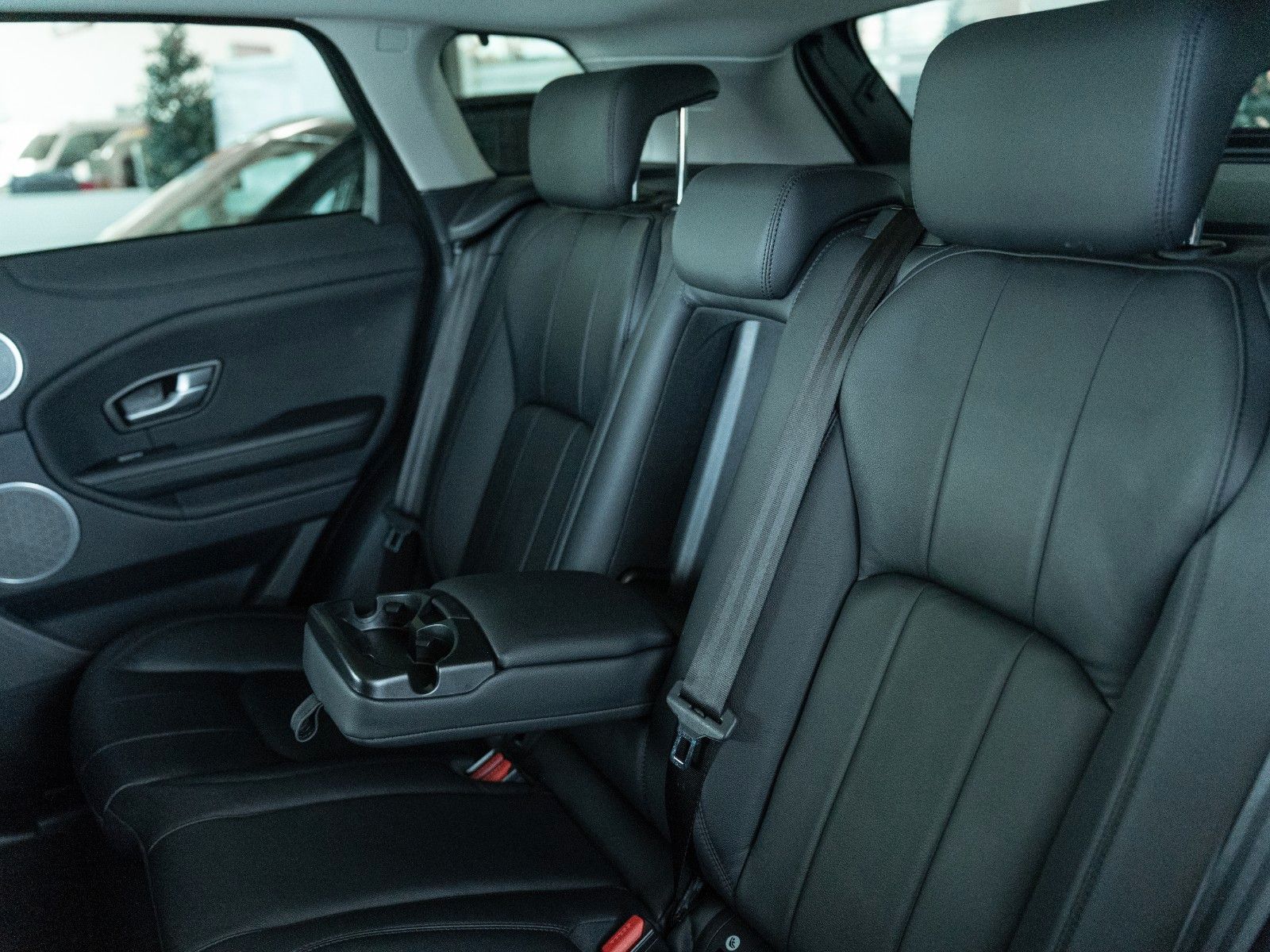 Fahrzeugabbildung Land Rover Range Rover Evoque SE Autom., Panorama,Winter-P.