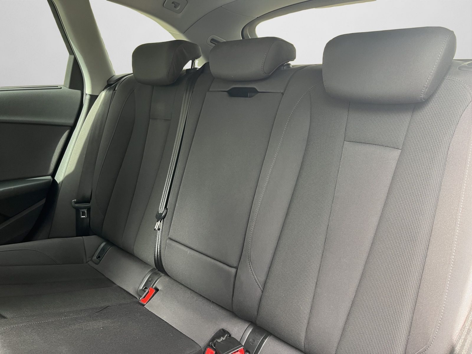 Audi A4 - Bild 13