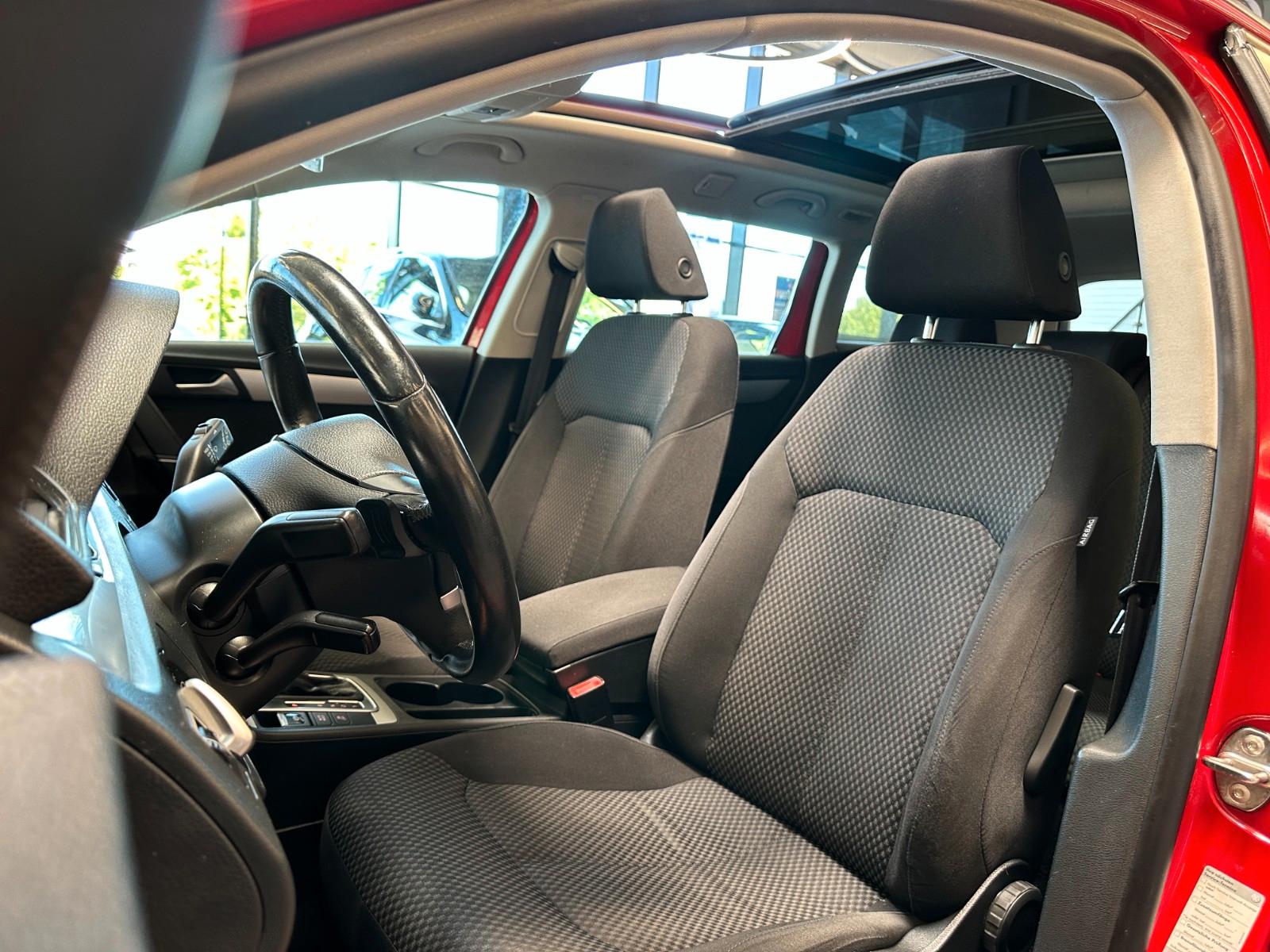 Volkswagen Passat 2012 — photo 8