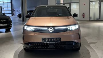 Fotografie des Opel Grandland (X) Grandland 1.2 DI Hybrid 48 V Automatik GS (K)