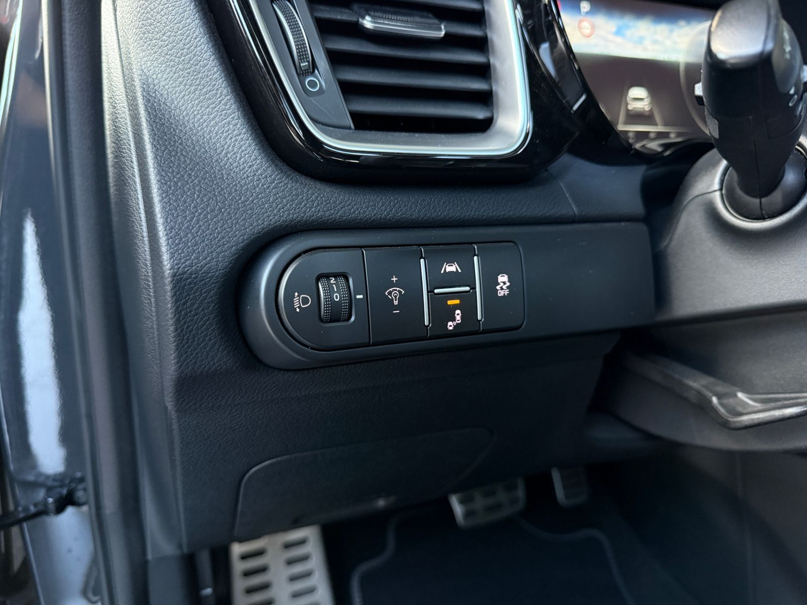 Fahrzeugabbildung Kia Ceed GT Line PANO JBL KAM LED