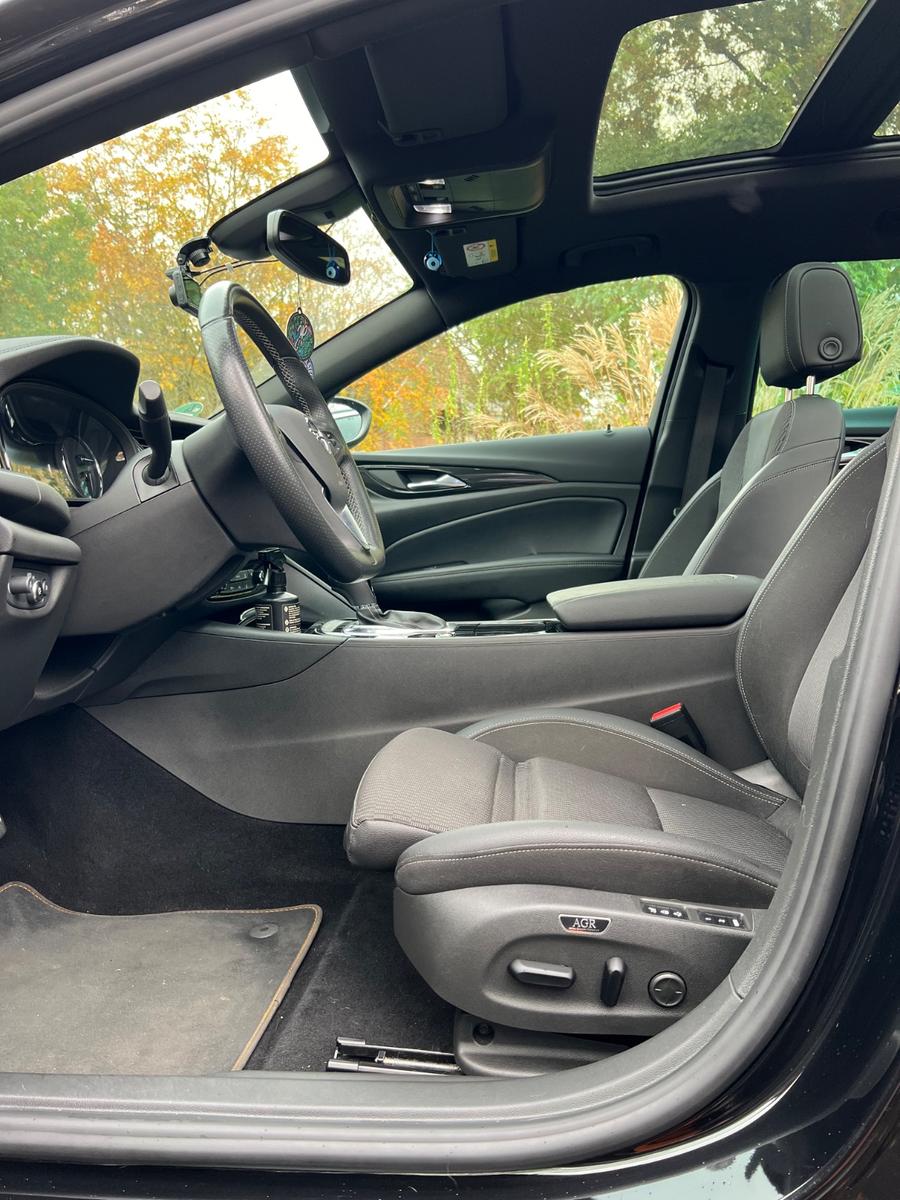 Opel Insignia 2.0 Diesel 128kW Elegance Auto ST
