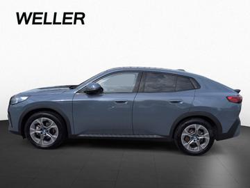 2025 BMW IX2 缩略图 11