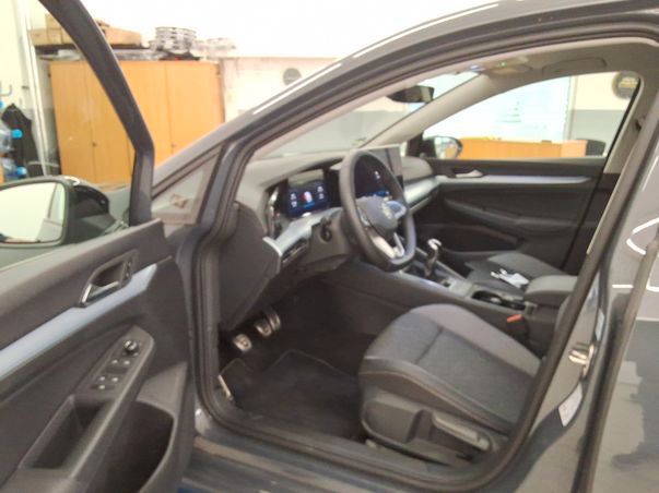 Volkswagen Golf - Bild 7