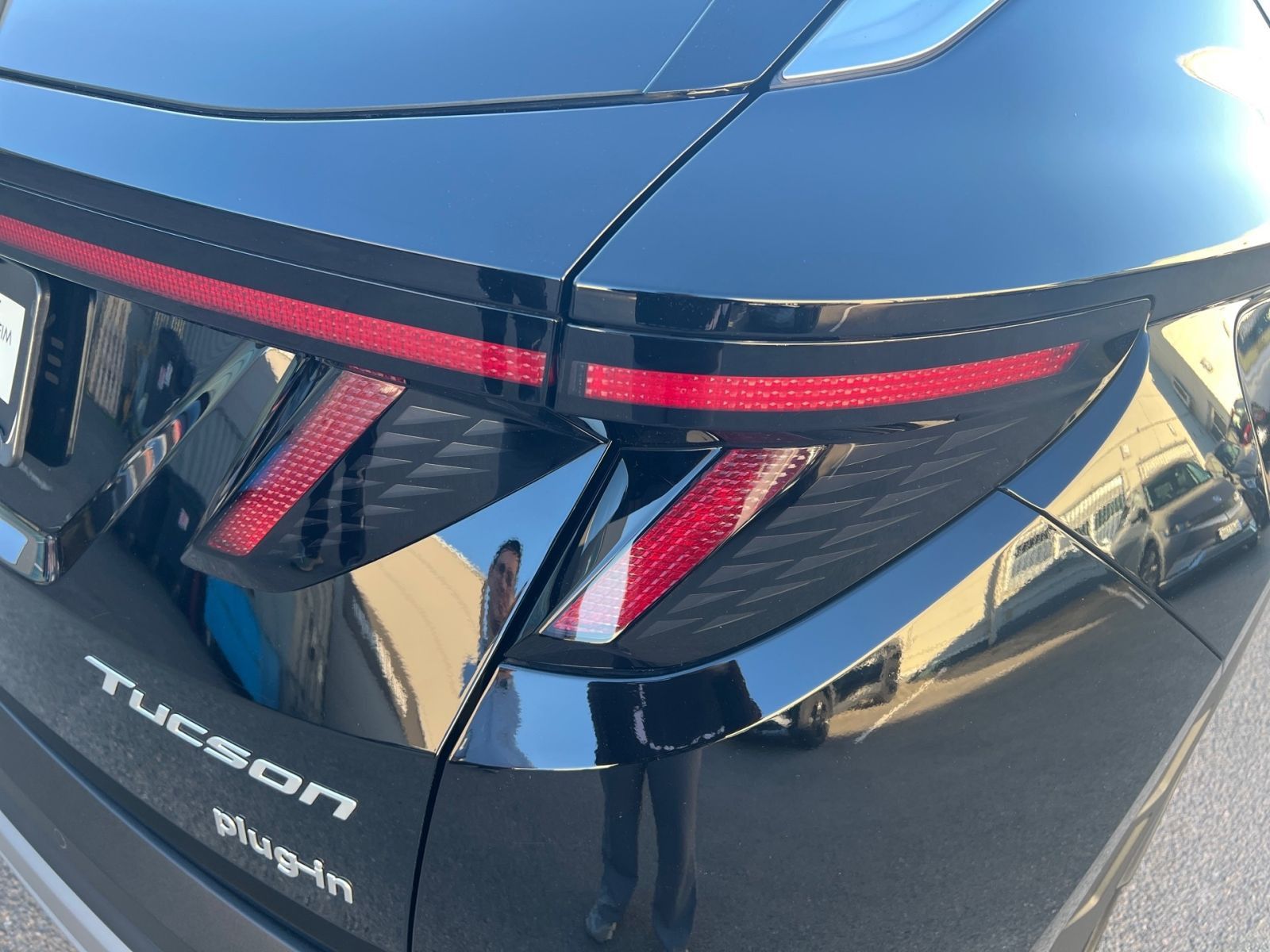Fahrzeugabbildung Hyundai TUCSON 1.6 T-GDI Prime Plug-In Hybrid 4WD Assis.
