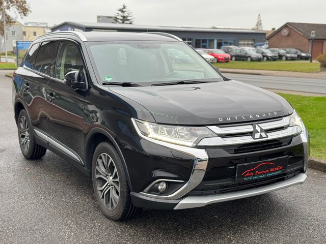 Mitsubishi Outlander SUV-Star+ 4WD Autom. AHK KAMERA NAVI