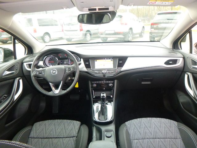 Fahrzeugabbildung Opel Astra K Sports Tourer 1.4 T >AUT/LED/NAVI/PDC
