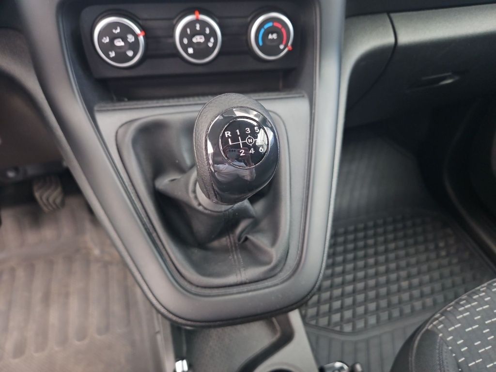 Fahrzeugabbildung Mercedes-Benz Citan 108 CDI Kasten BASE Standard Klima PTS hi.