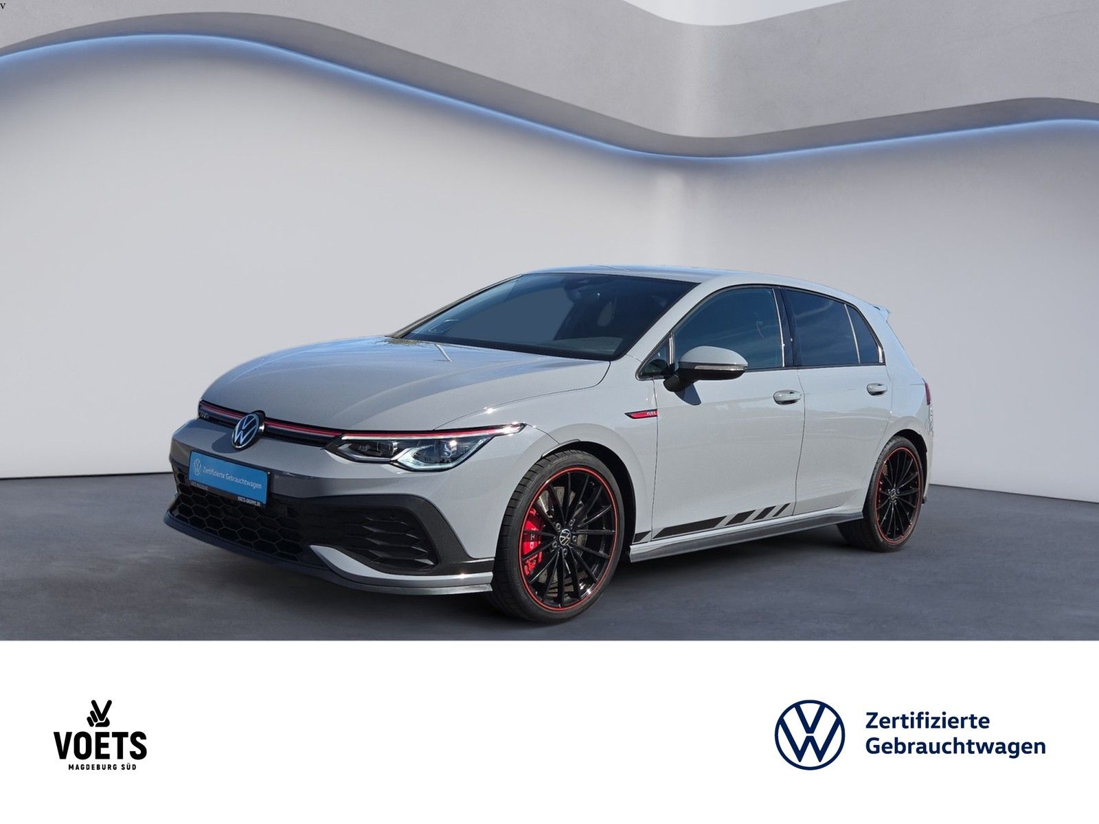 Volkswagen GOLF VIII GTI CLUBSPORT IQ-LIGHT AKRAPOVIC DCC foto 2