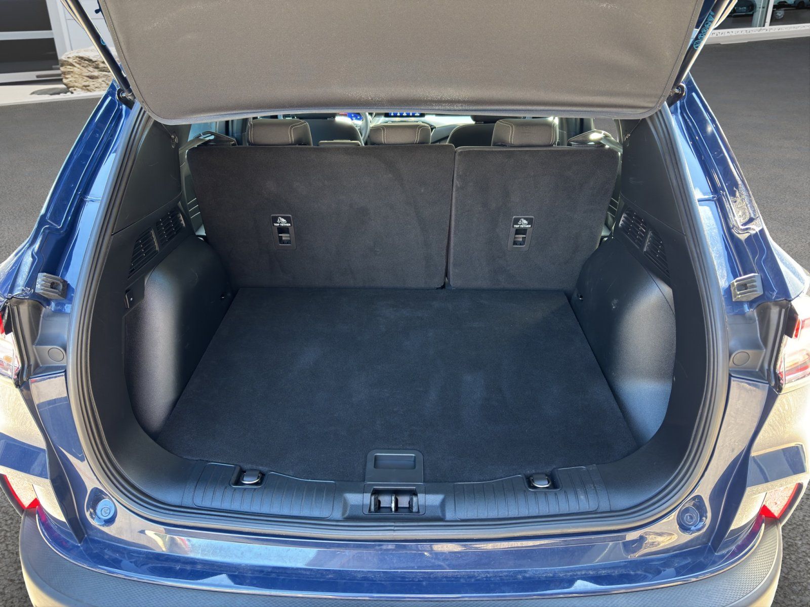 Fahrzeugabbildung Ford Kuga 2.5 PHEV Plug-In Hybrid Titanium