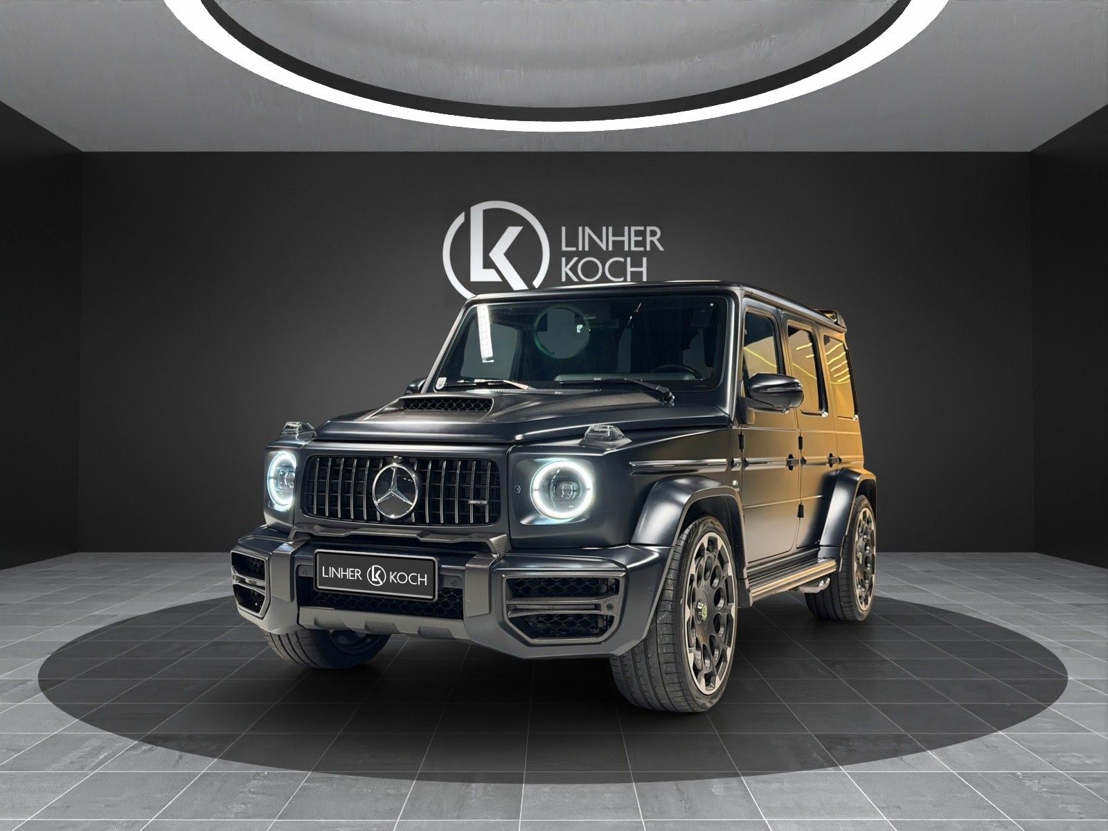 Mercedes-Benz G 63 AMG "CARBON-REAR ENTERNAINMENT"