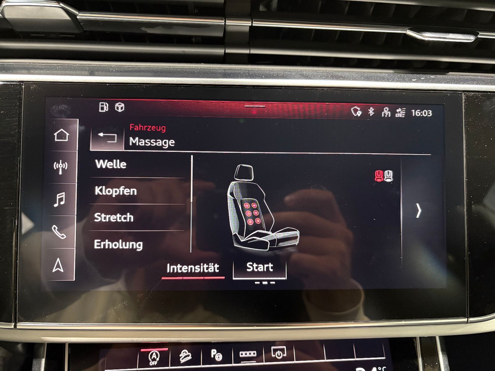 Fahrzeugabbildung Audi Q8 45 TDI quattro/APPLE/8-FACH/MASSAGE/NAVI/KAME