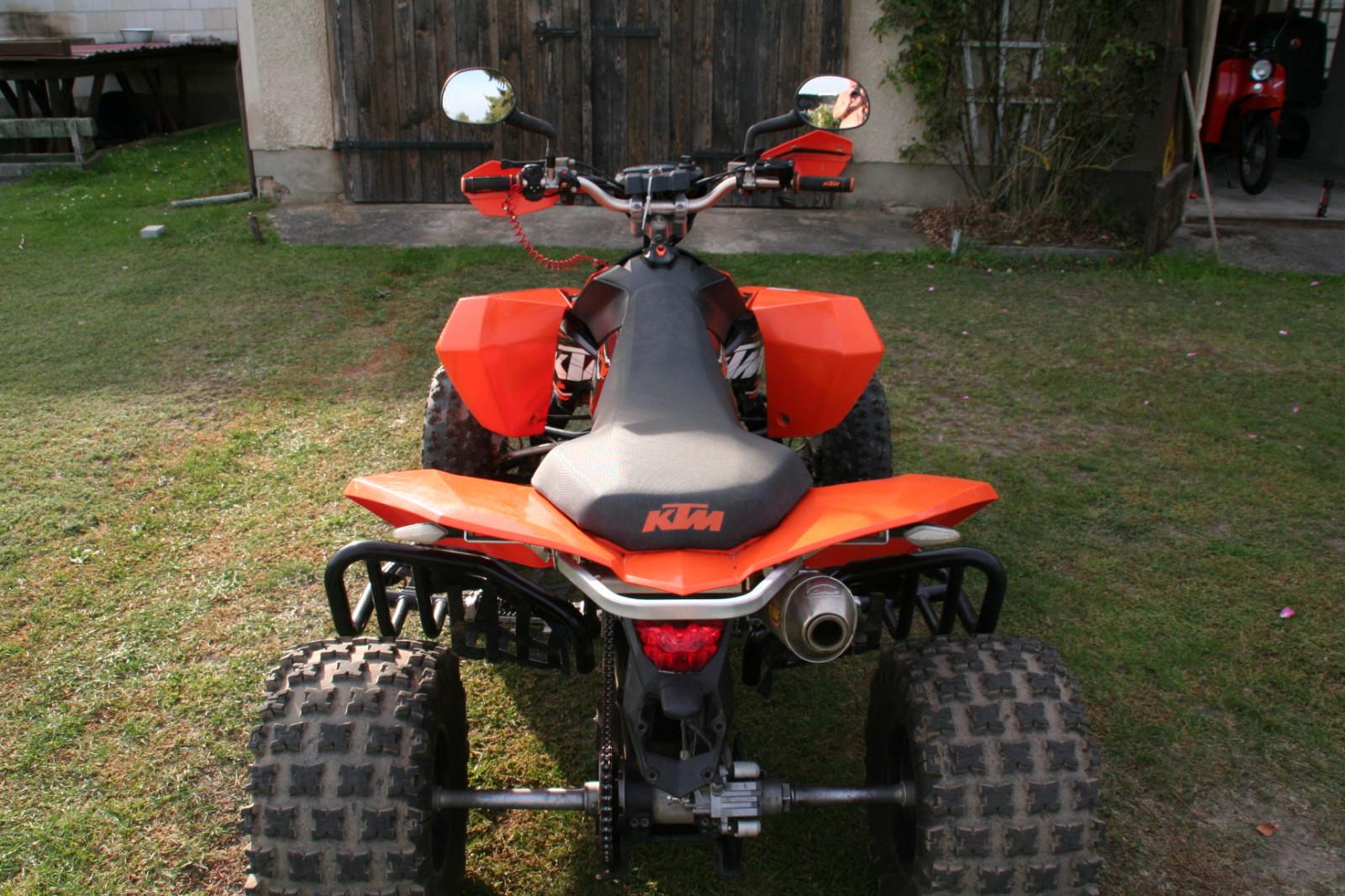 KTM XC 2009 — двигун 15 HP (11kW)