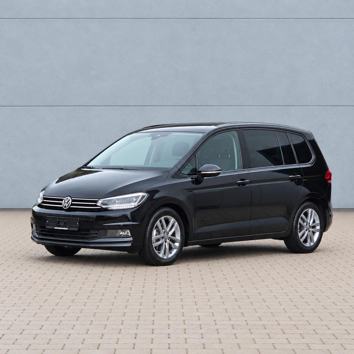 Volkswagen Touran2.0TDI DSG NAVI LED 7SZ AHK STDHZ ACC 17"