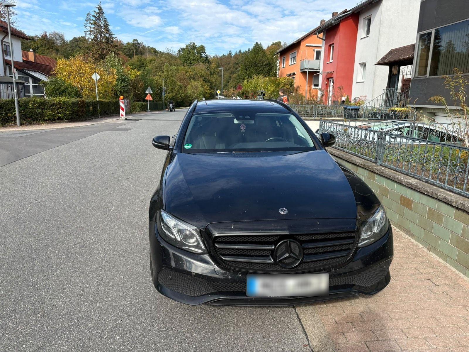 Mercedes-Benz E 300