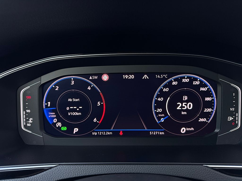 Passat Alltrack 2.0 TDI 4M *STDHZG*AHK*LEDER*