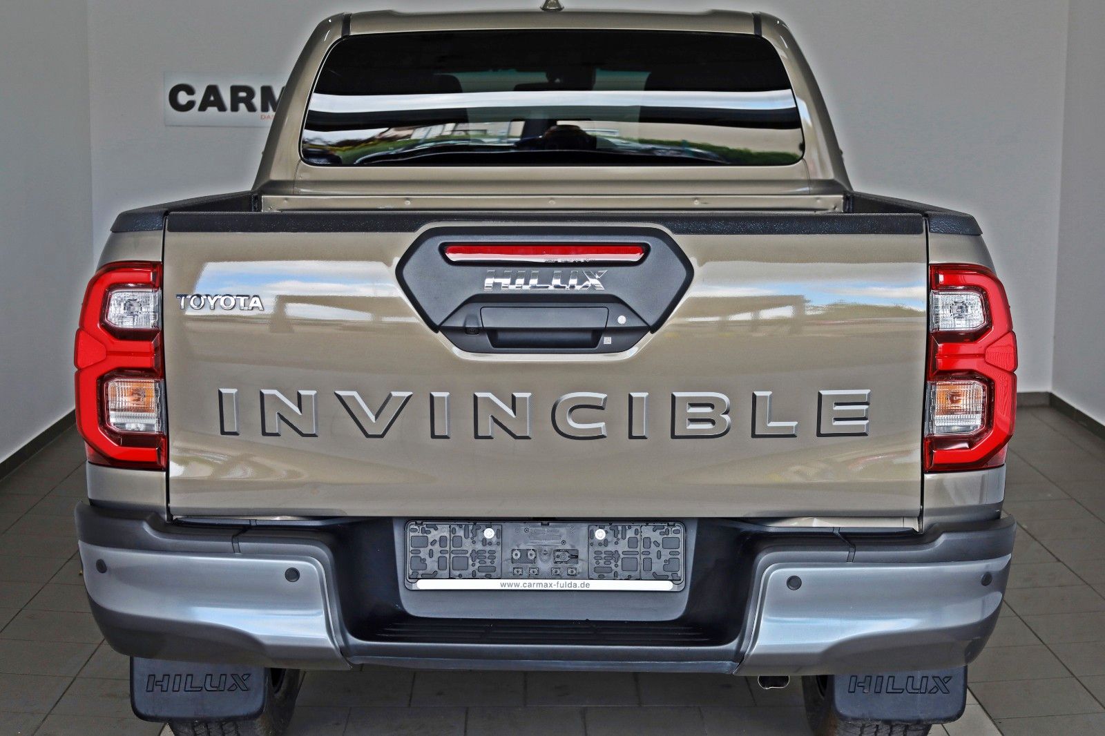 Fahrzeugabbildung Toyota Hilux 2.8 D-4D Invincible,DOKA,ACC,WERKSGARANTIE