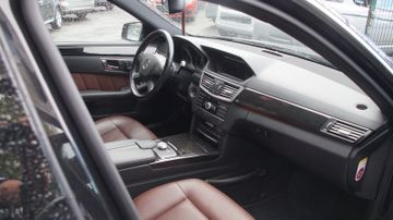 Mercedes E 350 - 6