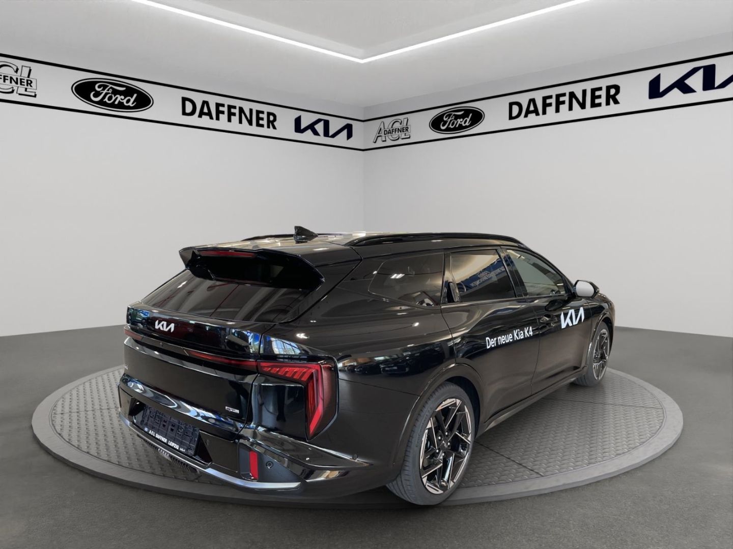 Fahrzeugabbildung Kia K4 1,6 GT-Line totWinkelASS PANO Kamera Navi LED