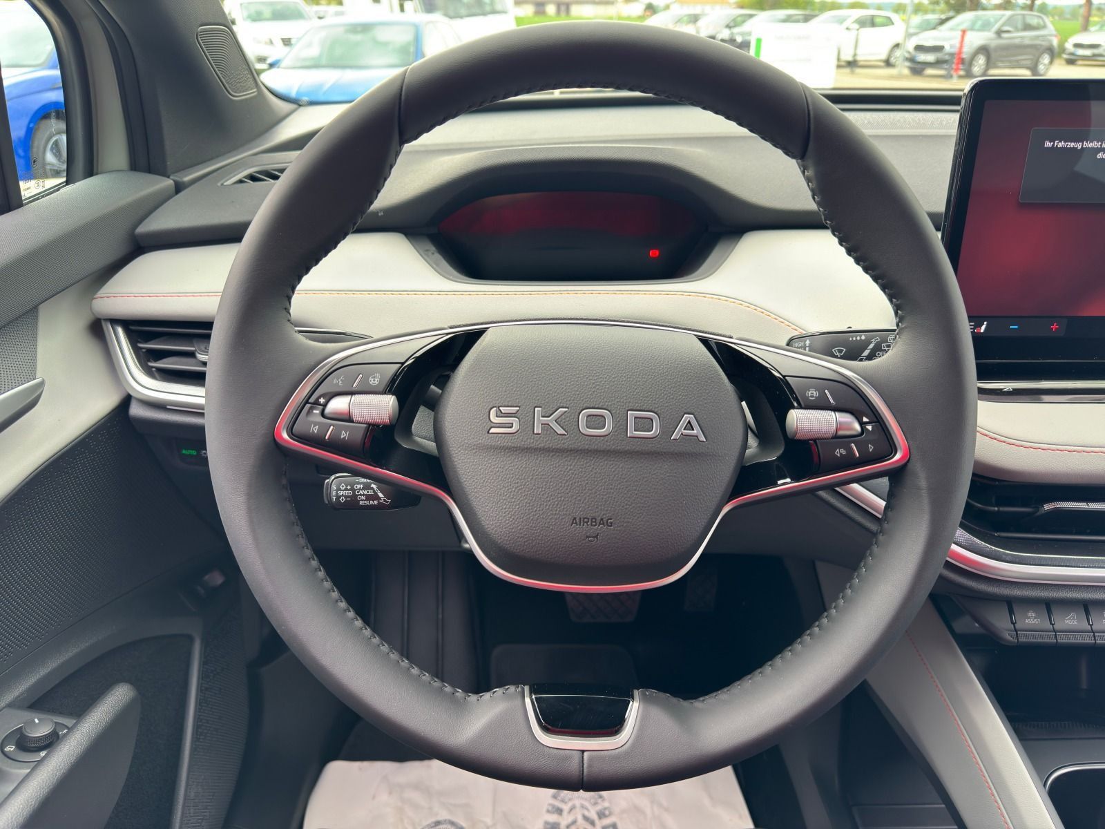 Fahrzeugabbildung SKODA Elroq 60 Lodge 204PS*AHK*RFK*20Zoll*Wärmepumpe