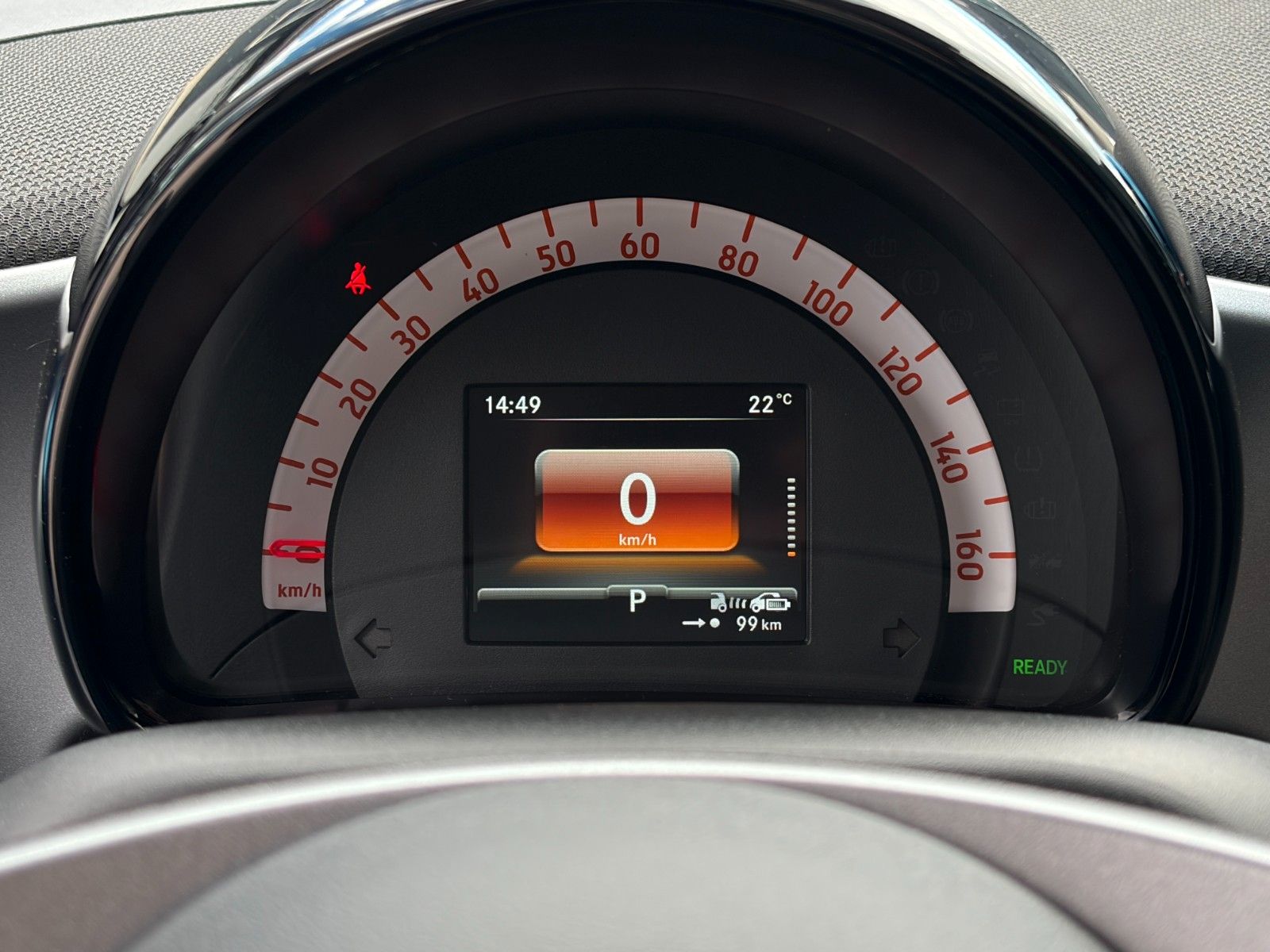 Fahrzeugabbildung Smart ForTwo Coupe EQ 60kW SHZ PDC Temp. Klima CarPlay