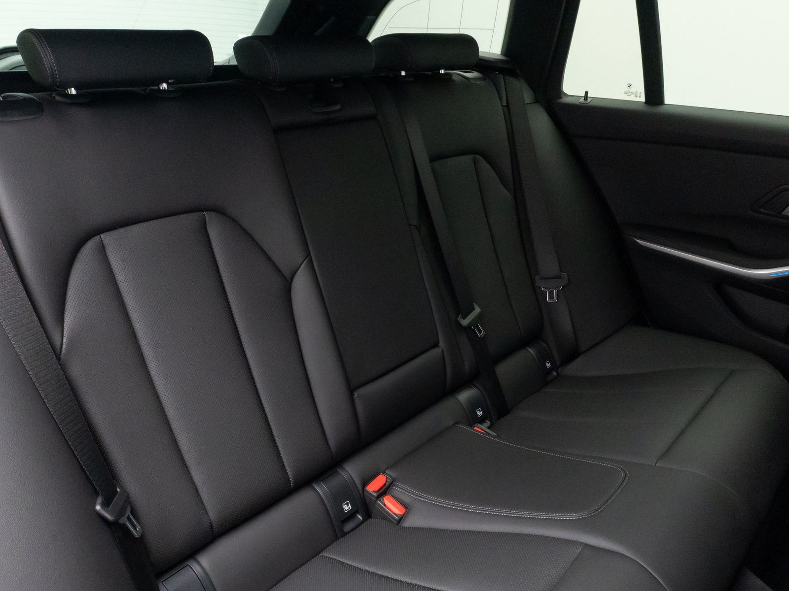 Fahrzeugabbildung BMW 318i M Sport Kamera DAB Lenkrhzg Komfort Alarm