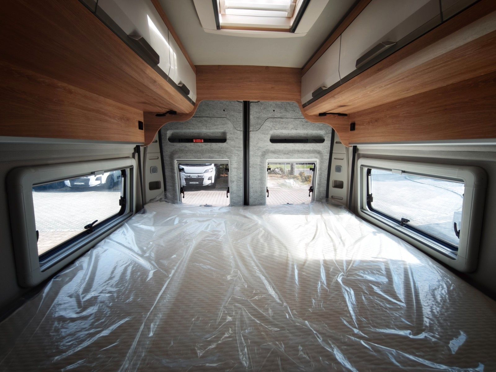 Fahrzeugabbildung Knaus BOXLIFE 630 ME Plantinum Select*Hubbett*MJ2027