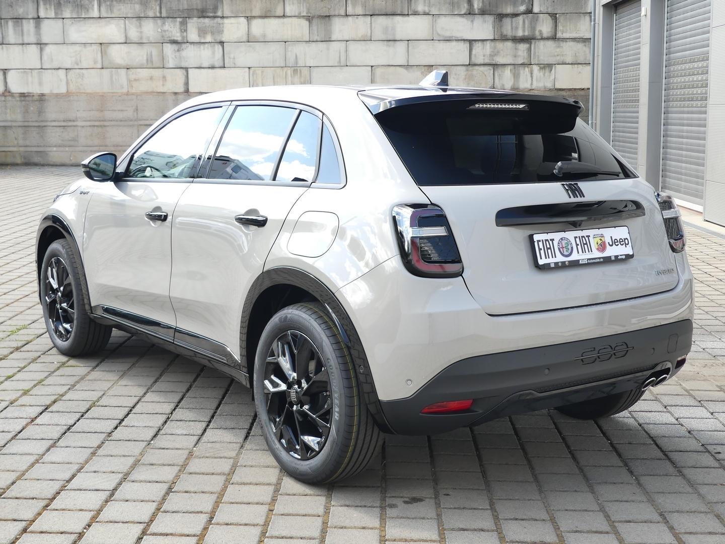 Fiat 600 HYBRID SPORT 1.2 145 PS DCT6 LED NAVI KAMERA
