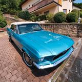 Ford Top Rarität 67er Ford Mustang Cabrio 289 - Ford Mustang aus 1967 mit Benzin-Antrieb: Cabrio