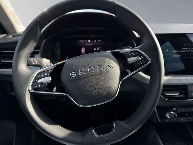 Kamiq Selection 1.0 TSI DSG AHK, LED, Lenkradhei