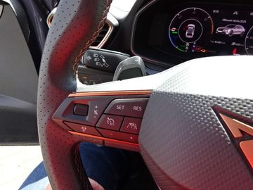 Fotografie 19 des Cupra Formentor 1.4 e-HYBRID 150KW*LED*SHZ*LEDER*VTC*R