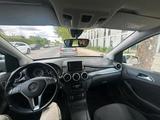 Mercedes-Benz Mercedes Benz B180 ECO - Mercedes-Benz: Eco