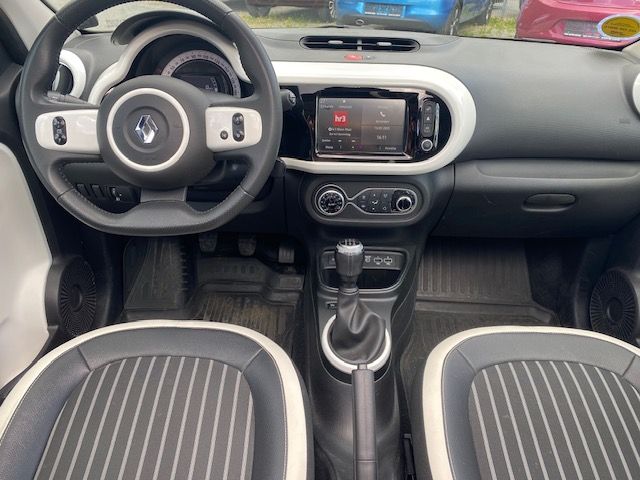 Fahrzeugabbildung Renault Twingo Intense// Faltdach, KlimaAT, Bluetooth, S