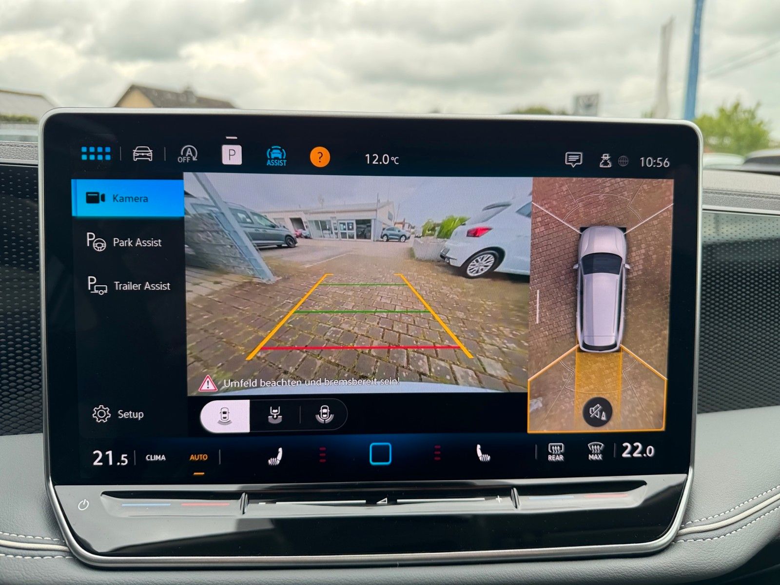 Fahrzeugabbildung Volkswagen Passat Variant 1.5 eTSI Business