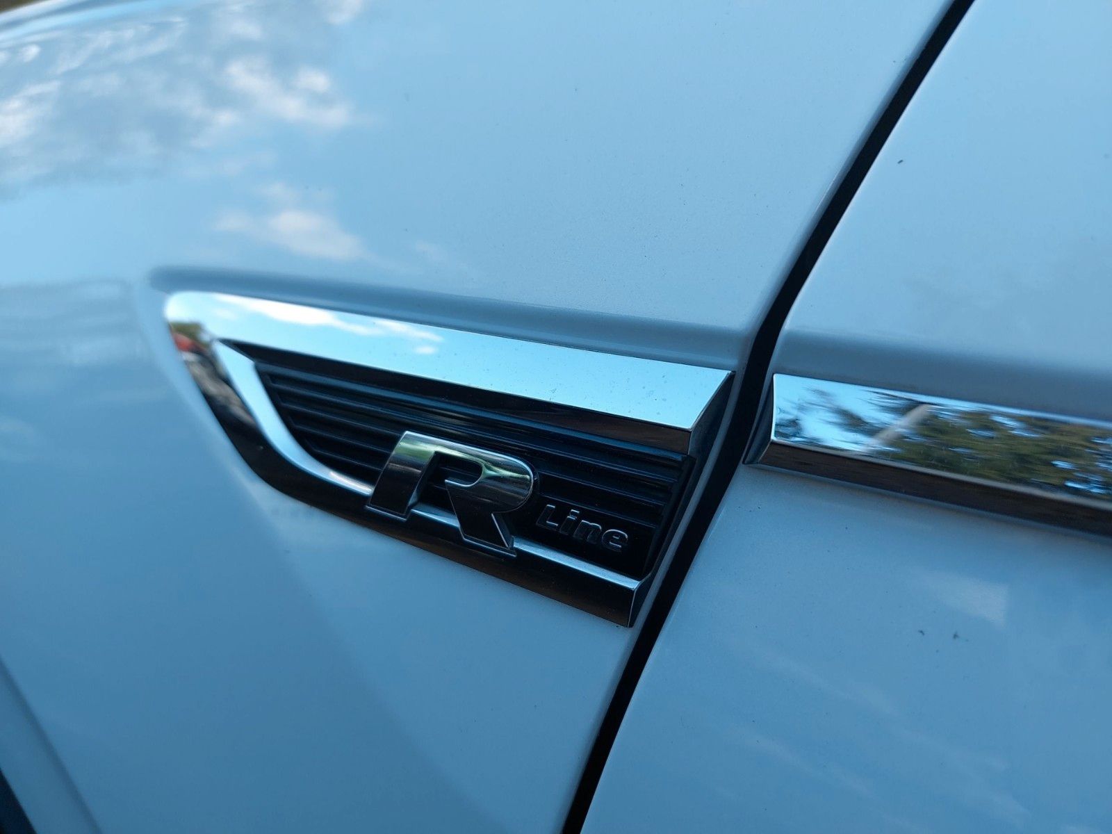 Volkswagen Tiguan Highline BMT/Start-Stopp 4Motion – Bild 29